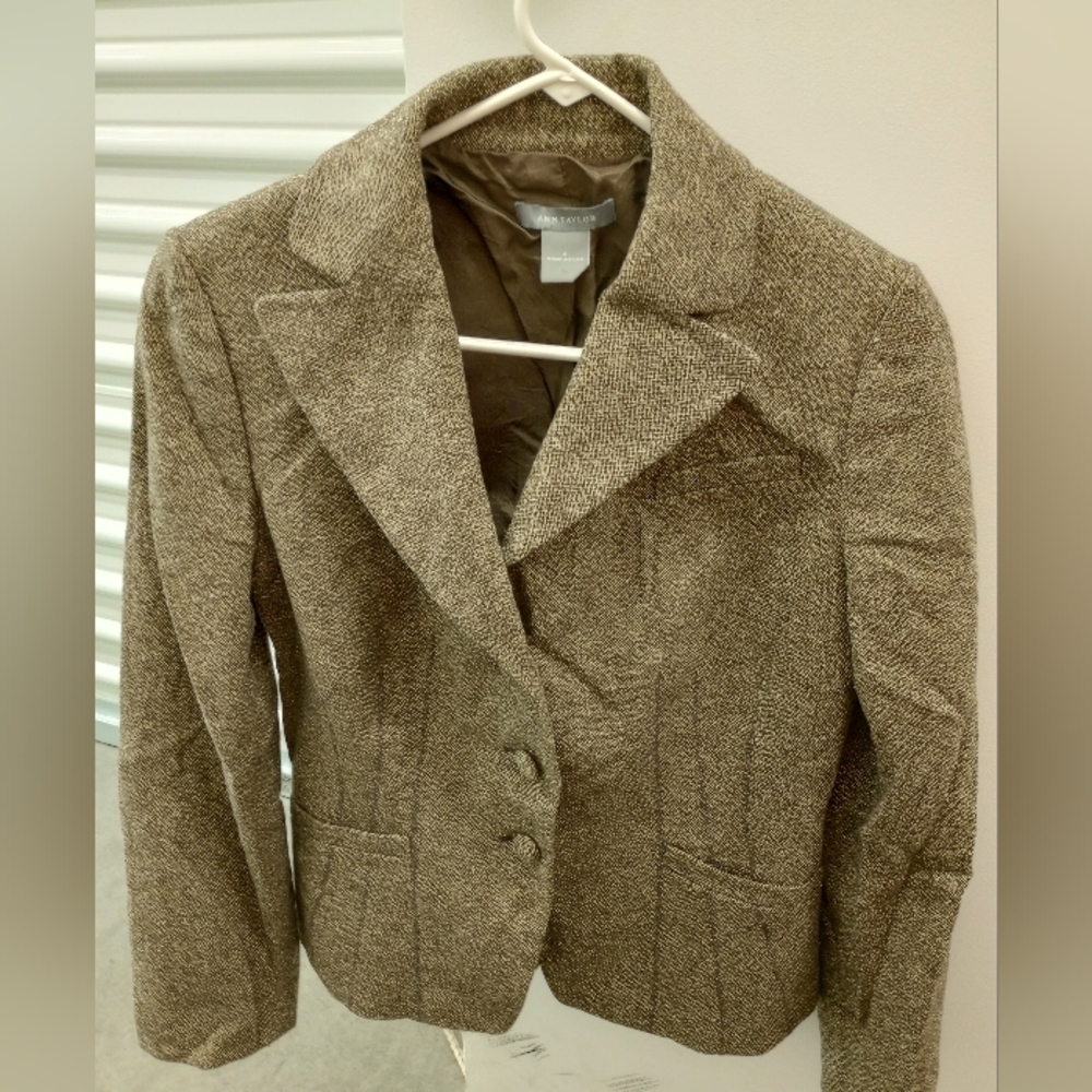 Ann Taylor sz 6 wool blend brown blazer